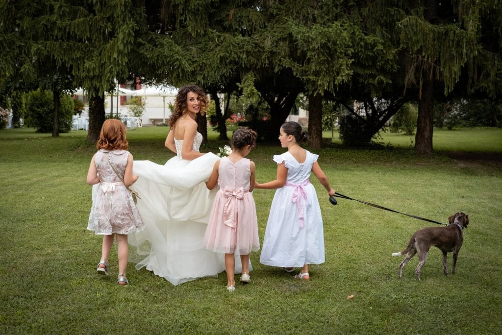 sposa-damigelle-cane-foto-matrimonio